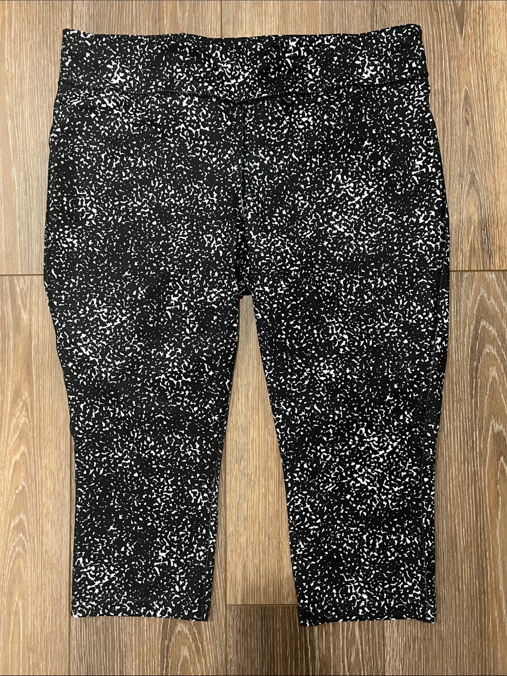 XL Xersion Black and White Speckle Work Out Pants Leggings 14 16